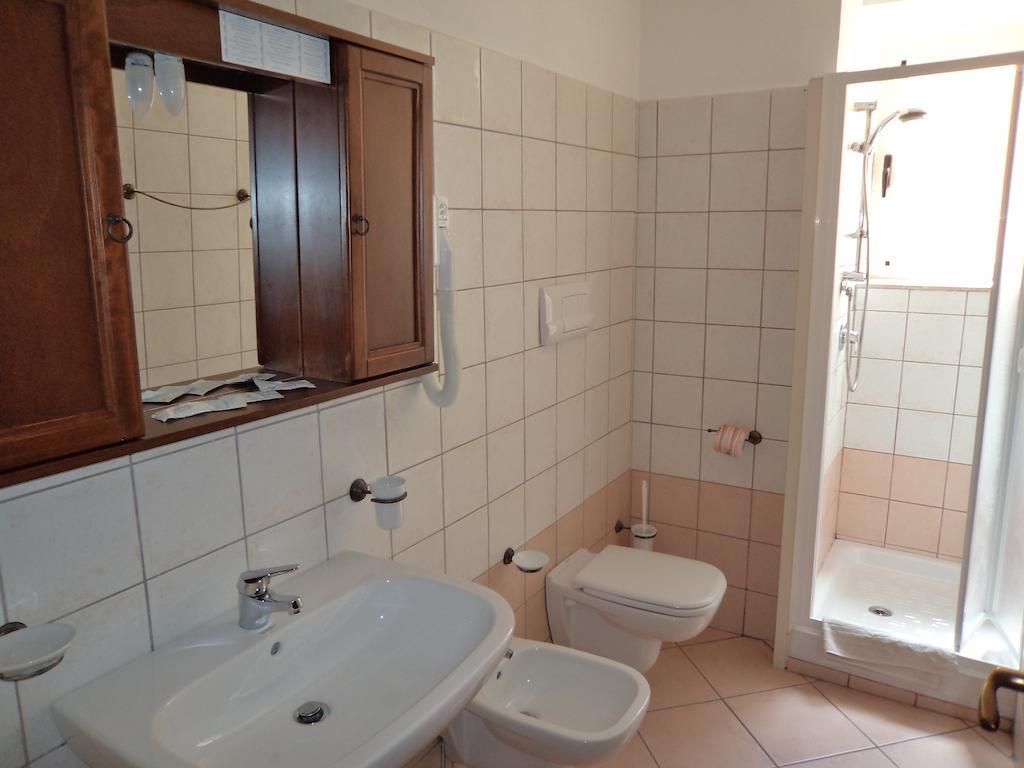 Albergo Tirreno Марина ди Камерота Стая снимка