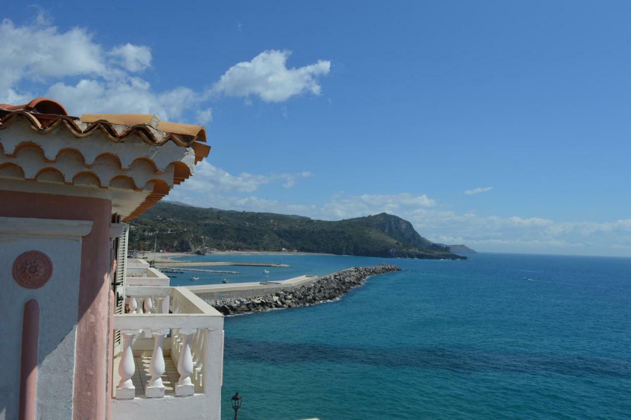 Albergo Tirreno Марина ди Камерота Екстериор снимка