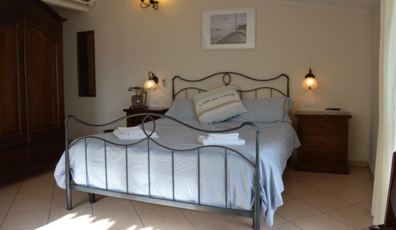 Albergo Tirreno Марина ди Камерота Екстериор снимка